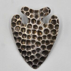 Vintage Beau Sterling Hammered Arrowhead Brooch Pin 1-3/8"